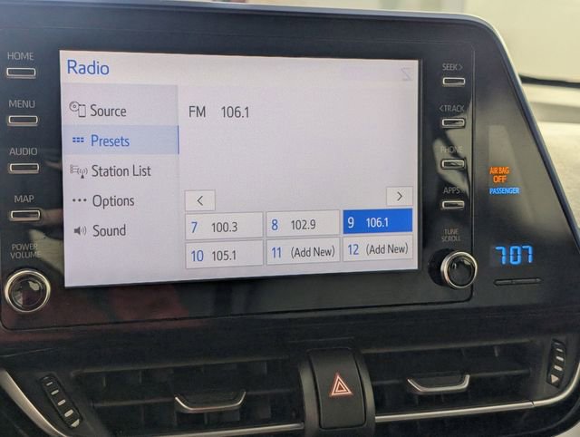 Used 2019 Toyota C-HR XLE FWD image 18