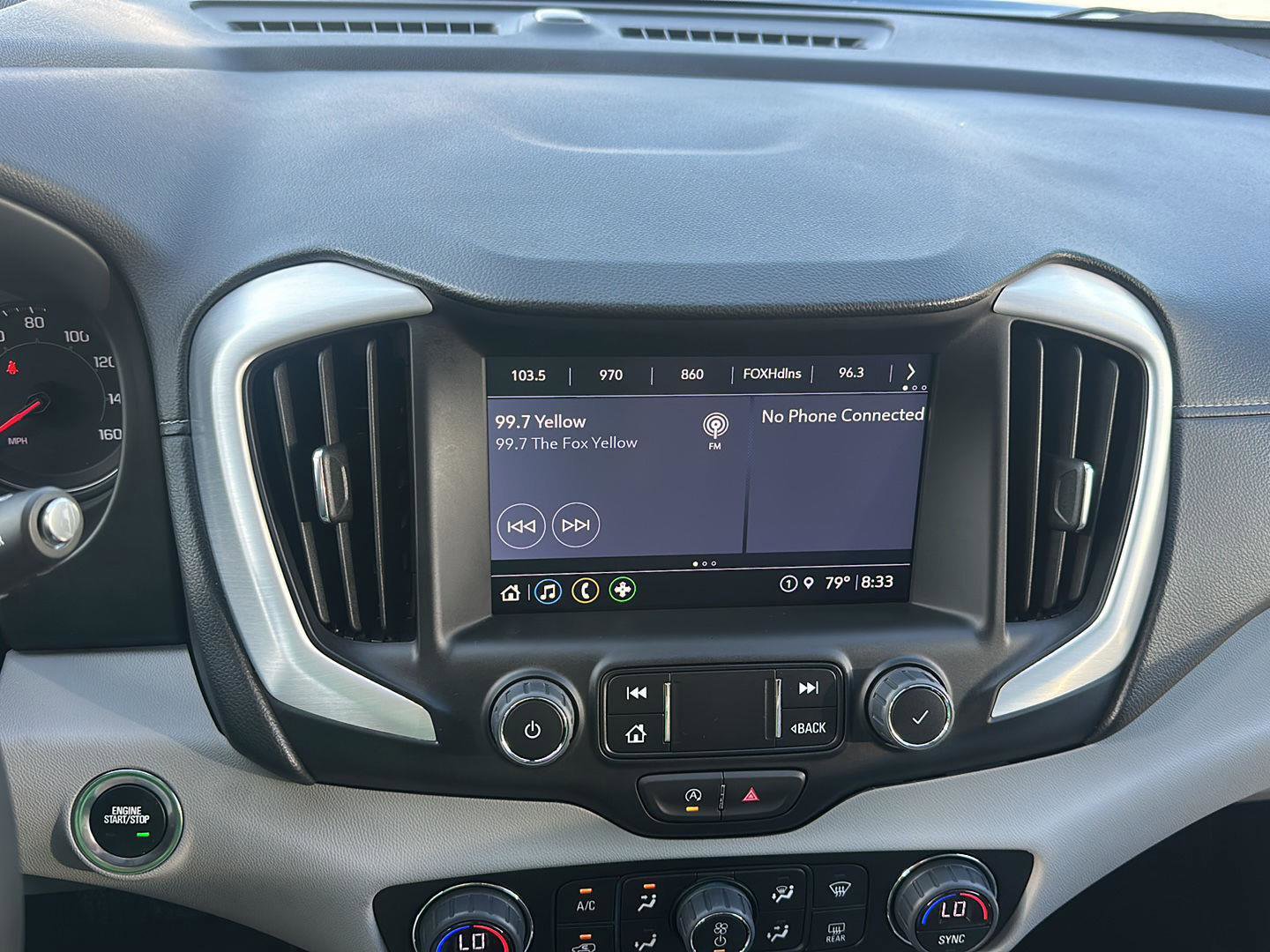 Used 2024 GMC Terrain SLT w/ Tech Package image 14