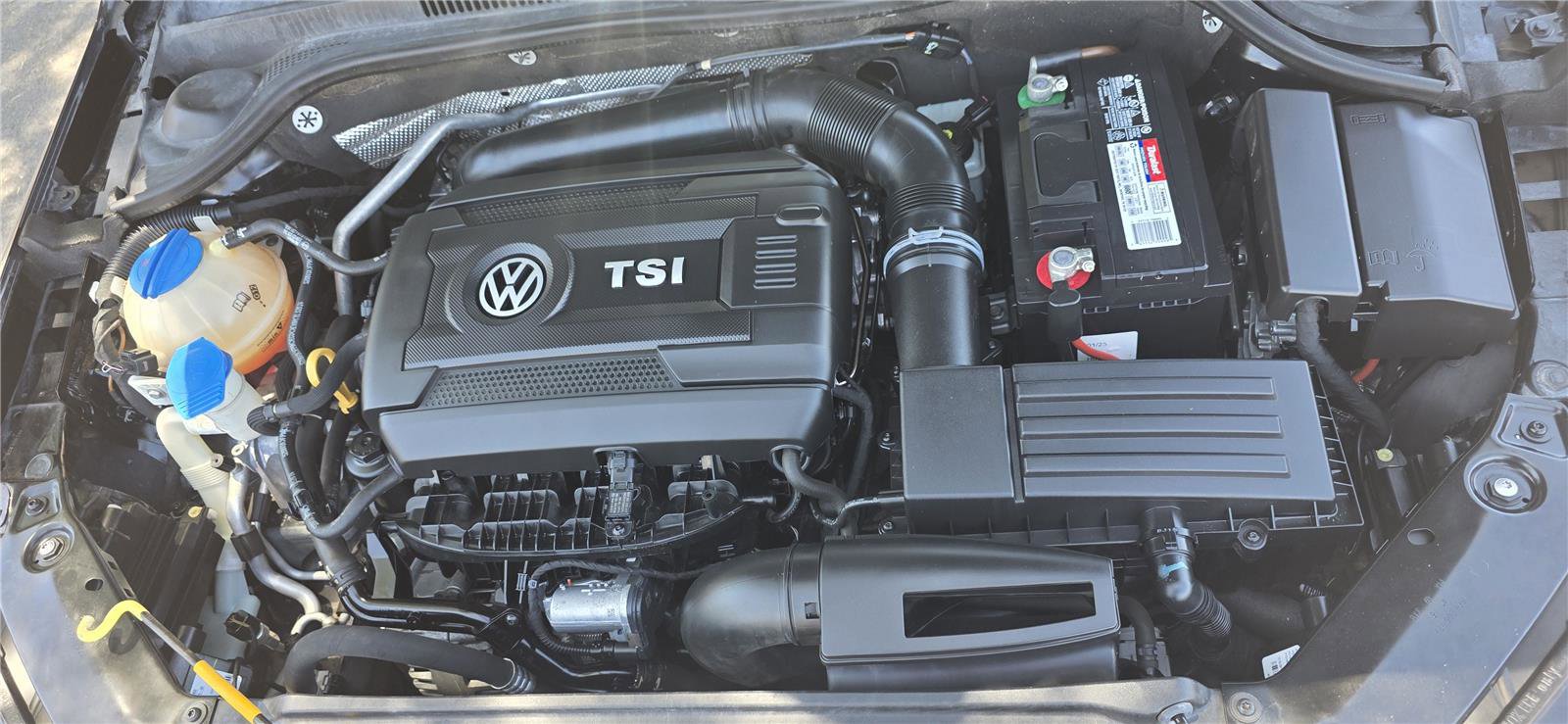 Used 2016 Volkswagen Jetta Sport FWD image 10