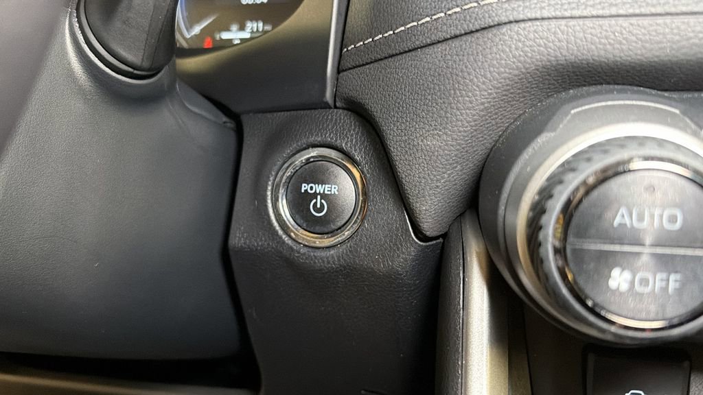 Used 2023 Toyota RAV4 Limited image 32