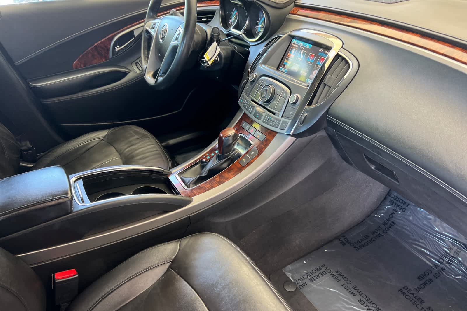 Used 2013 Buick LaCrosse Leather FWD image 16