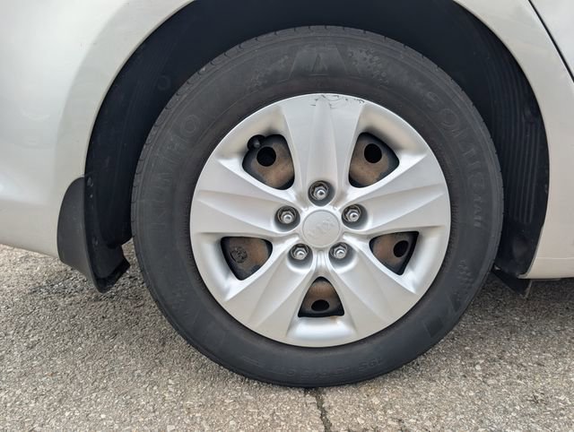 Used 2018 Kia Forte LX FWD image 24