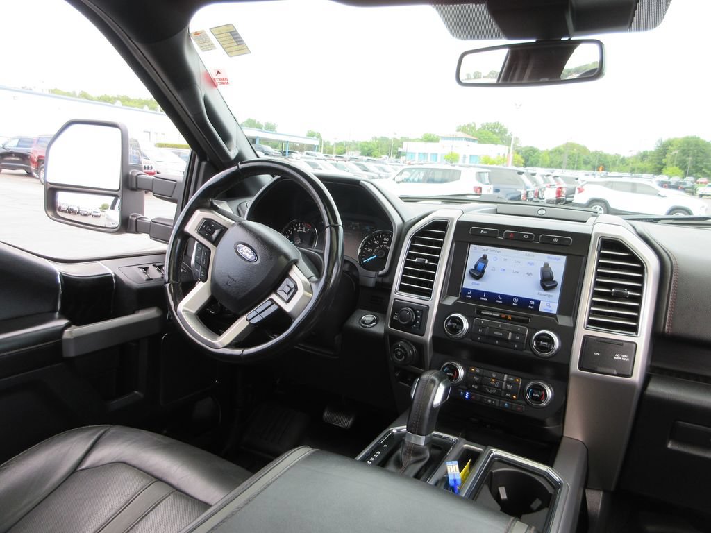 Used 2019 Ford F150 Platinum w/ Equipment Group 701A Luxury AWD/4WD image 29