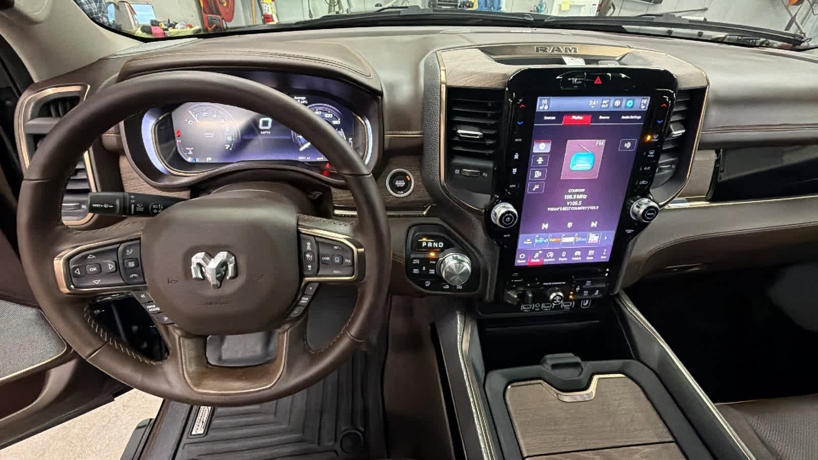 Used 2025 RAM 1500 Limited w/ Off Road Group image 11