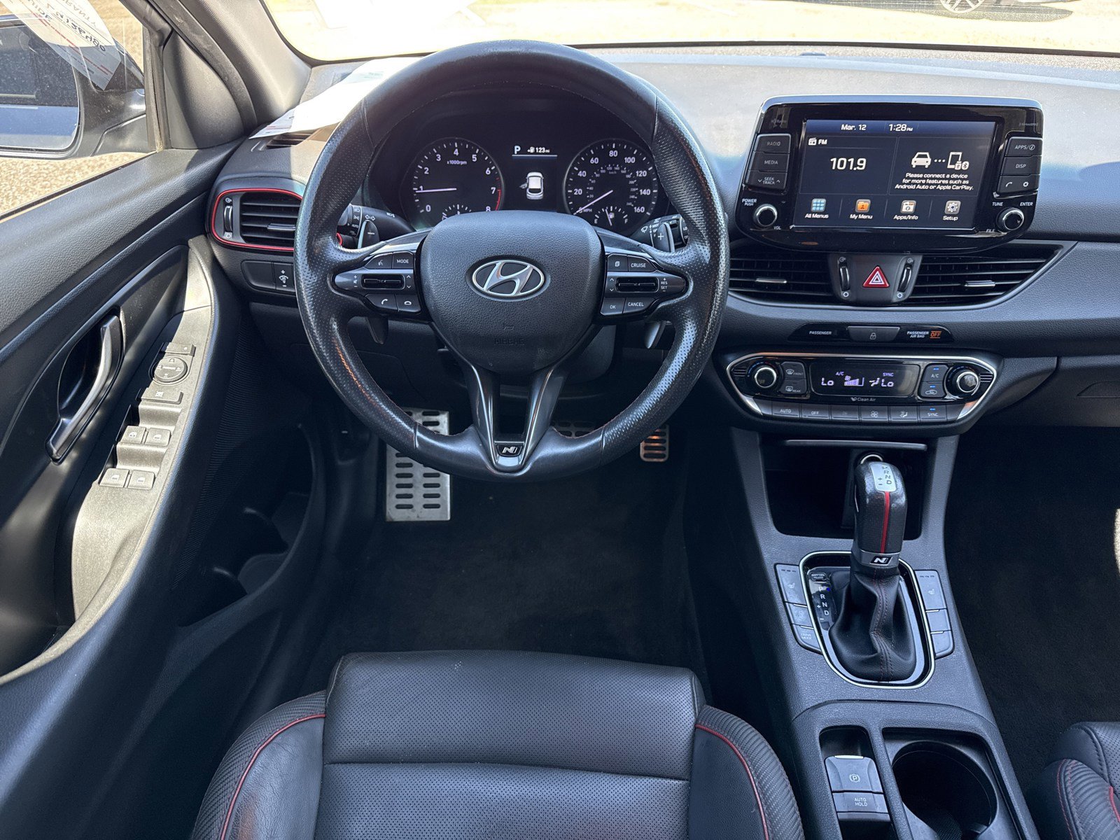 Used 2020 Hyundai Elantra GT N Line image 15