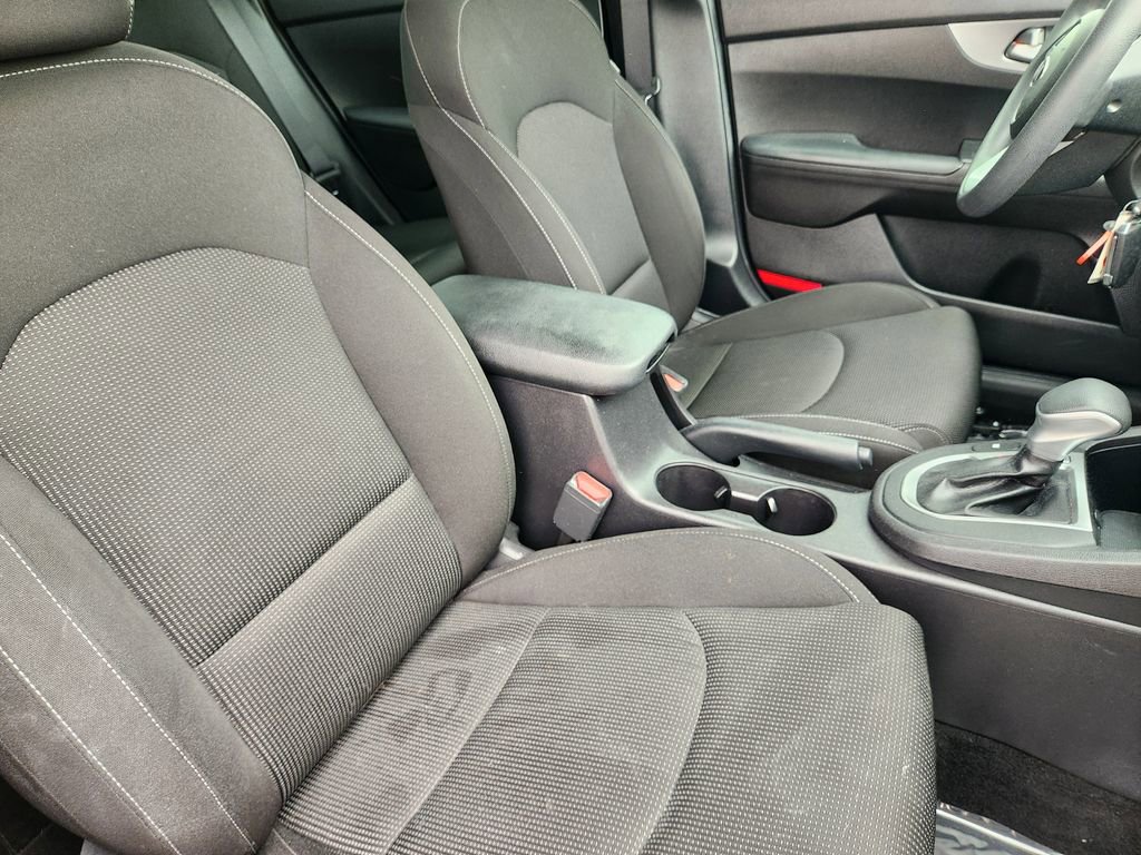 Certified 2021 Kia Forte LXS image 21
