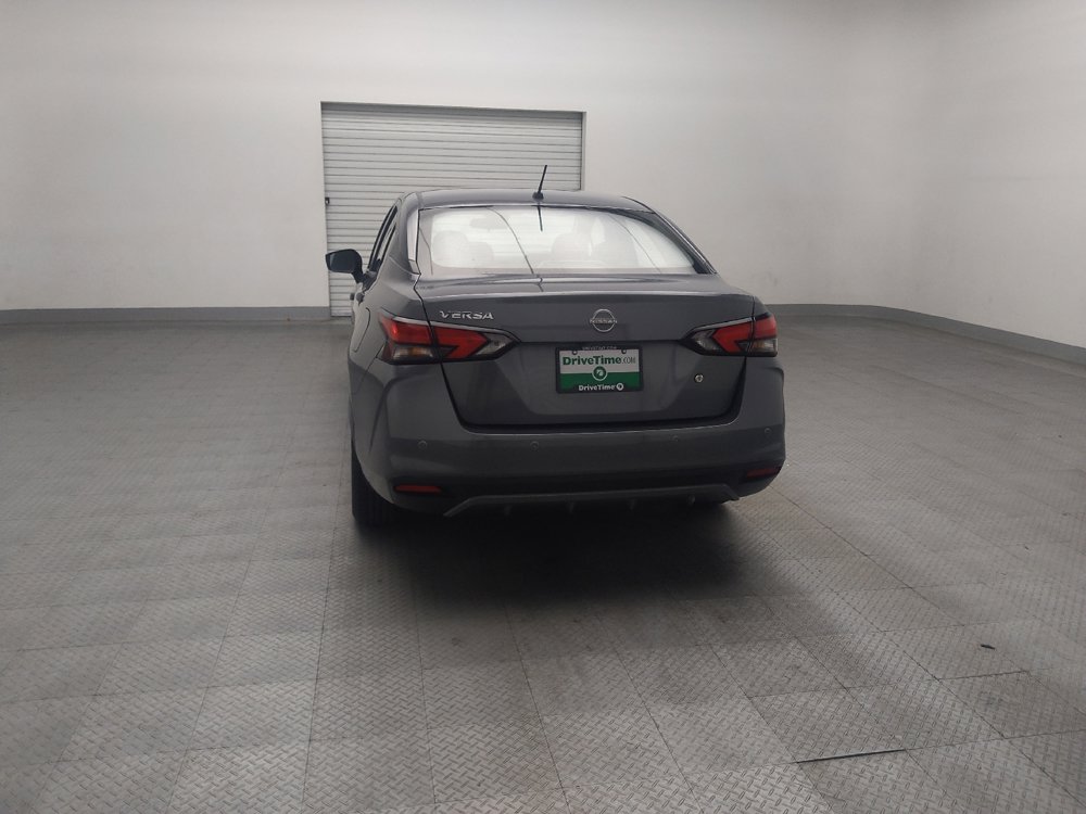 Used 2025 Nissan Versa S FWD image 6