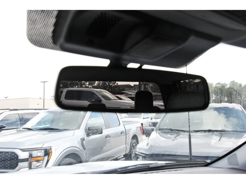 Used 2025 Ford F150 Lightning XLT AWD/4WD image 26