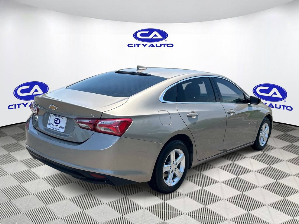 Used 2022 Chevrolet Malibu LT FWD image 4