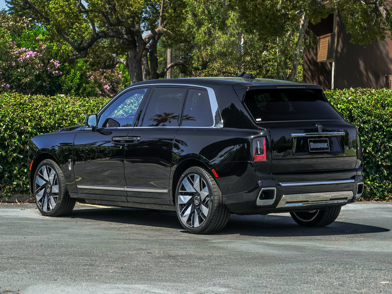 New 2026 Rolls-Royce Cullinan AWD/4WD image 5