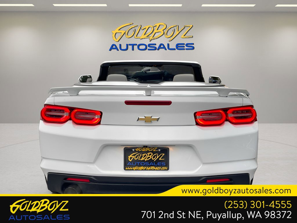 Used 2022 Chevrolet Camaro LT RWD image 6