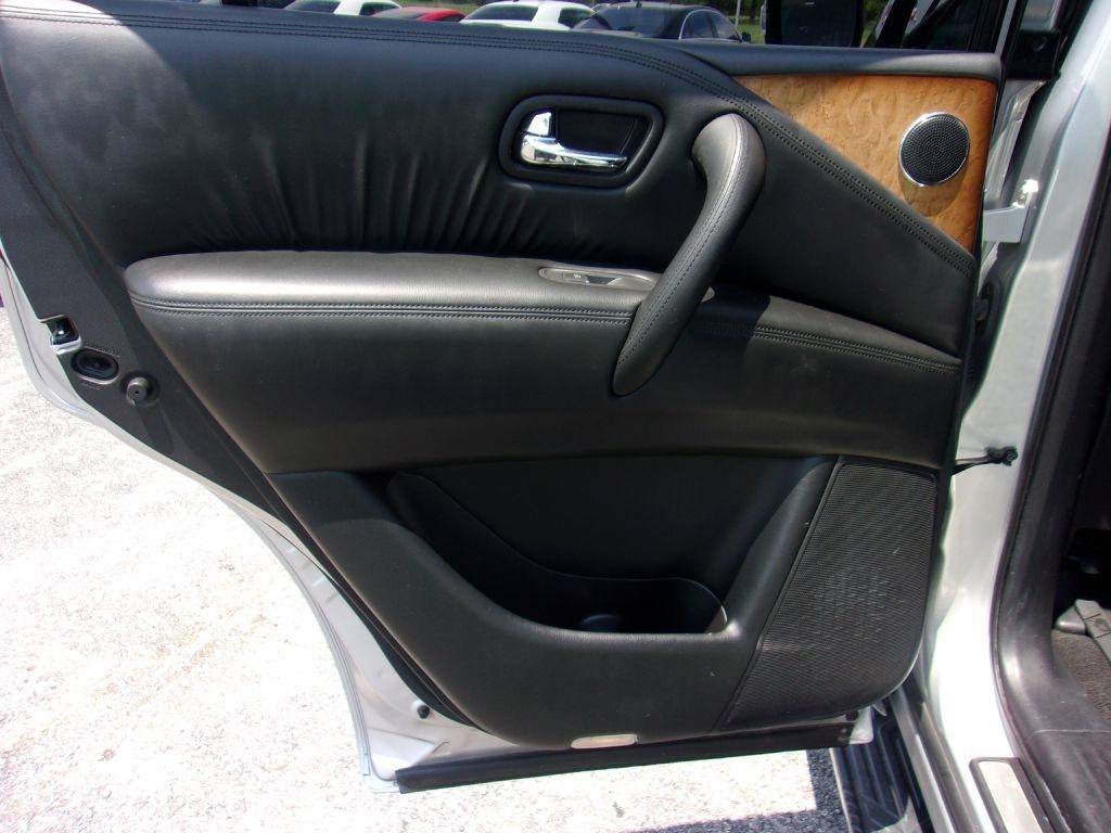 Used 2014 INFINITI QX80 2WD image 11