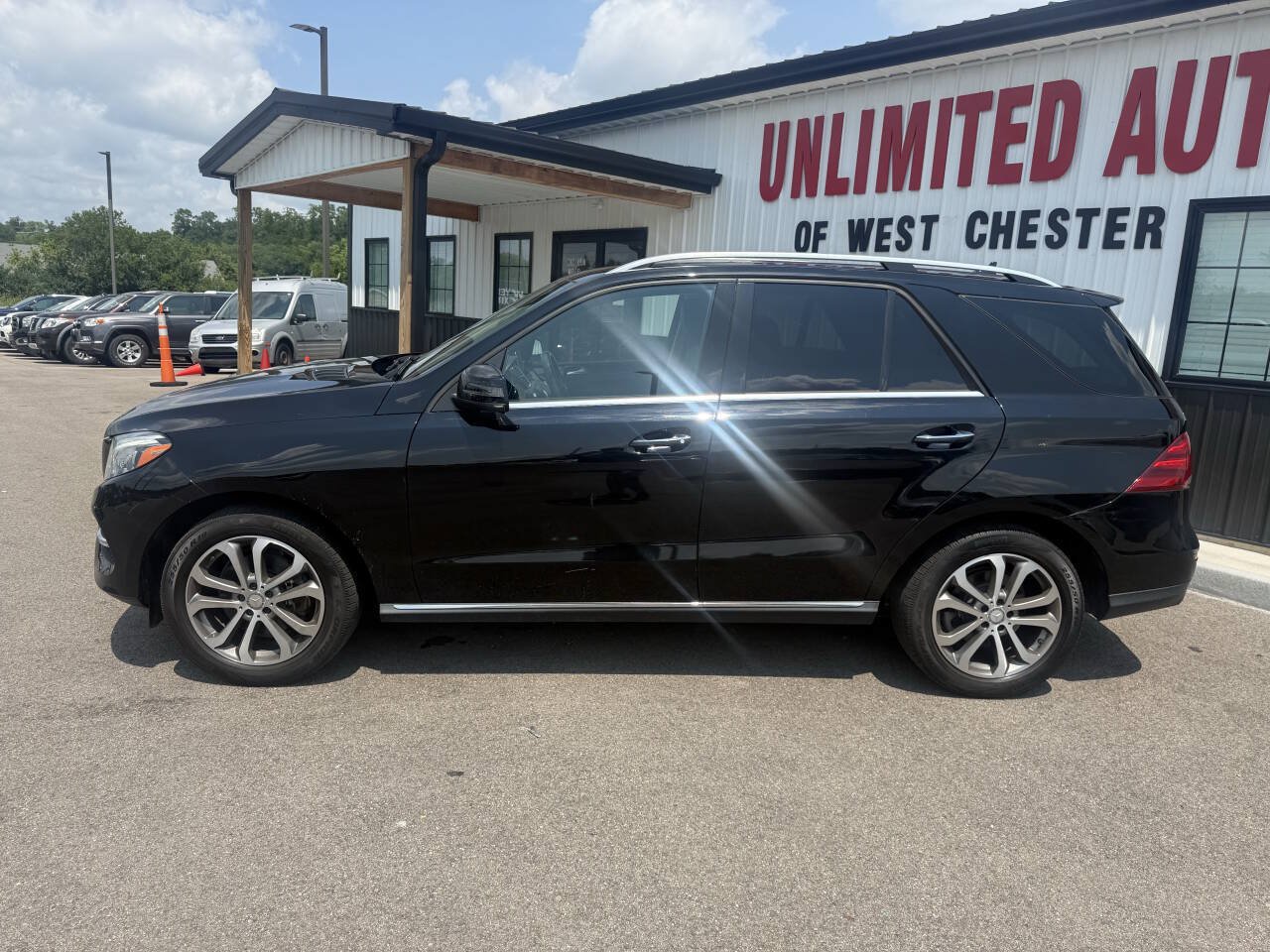 Used 2016 Mercedes-Benz GLE 350 4MATIC w/ Premium Package image 12