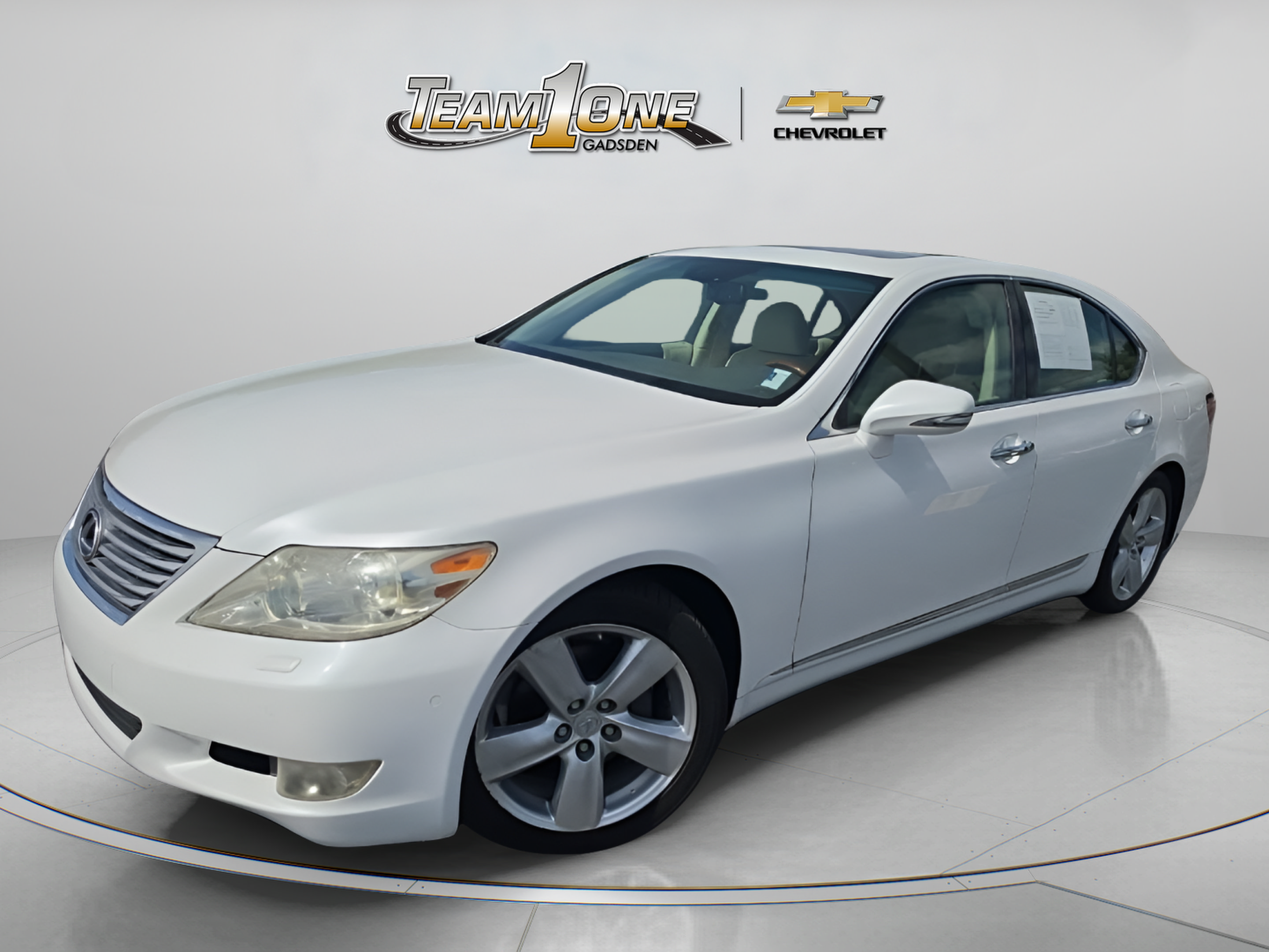 Used 2012 Lexus LS 460 w/ Comfort Pkg RWD image 4