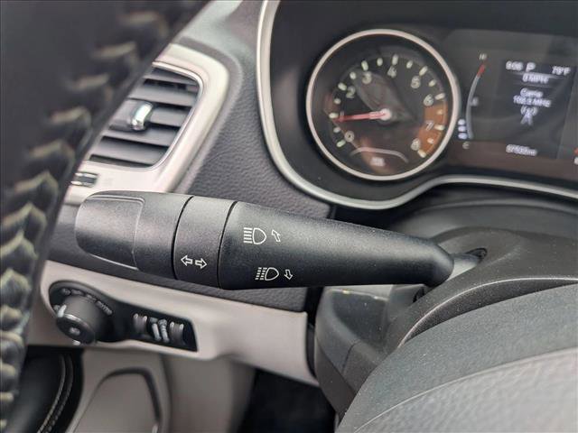 Used 2020 Jeep Compass Latitude image 14