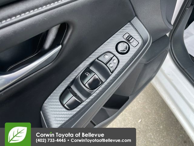 Used 2025 Nissan Sentra SV FWD image 19