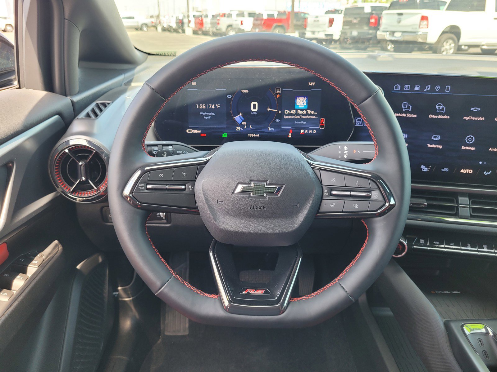 Used 2026 Chevrolet Equinox EV RS FWD image 16