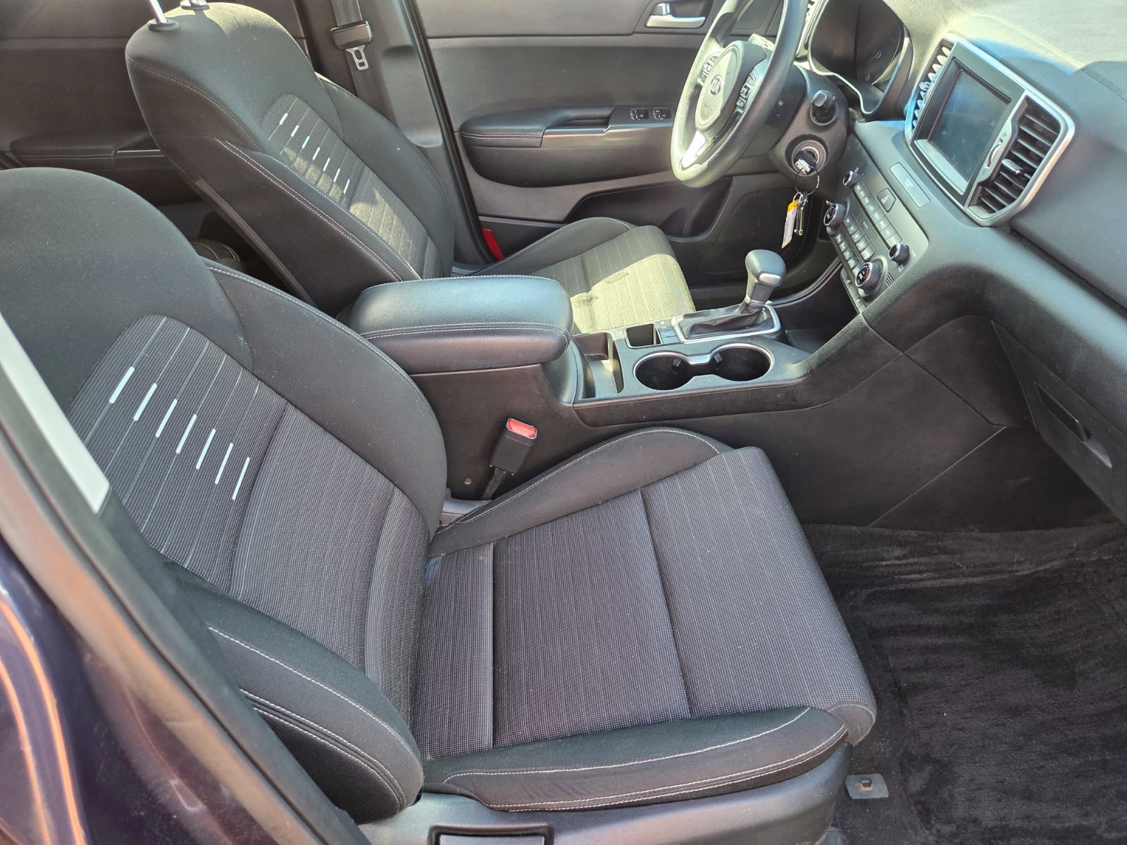 Used 2018 Kia Sportage LX w/ LX Popular Package image 15