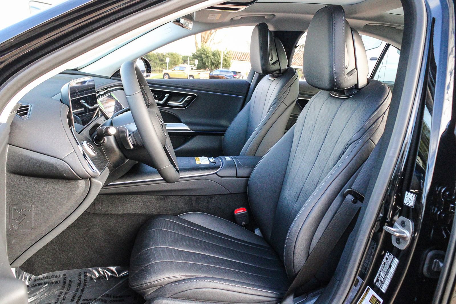 New 2026 Mercedes-Benz E 350 4MATIC Sedan image 17
