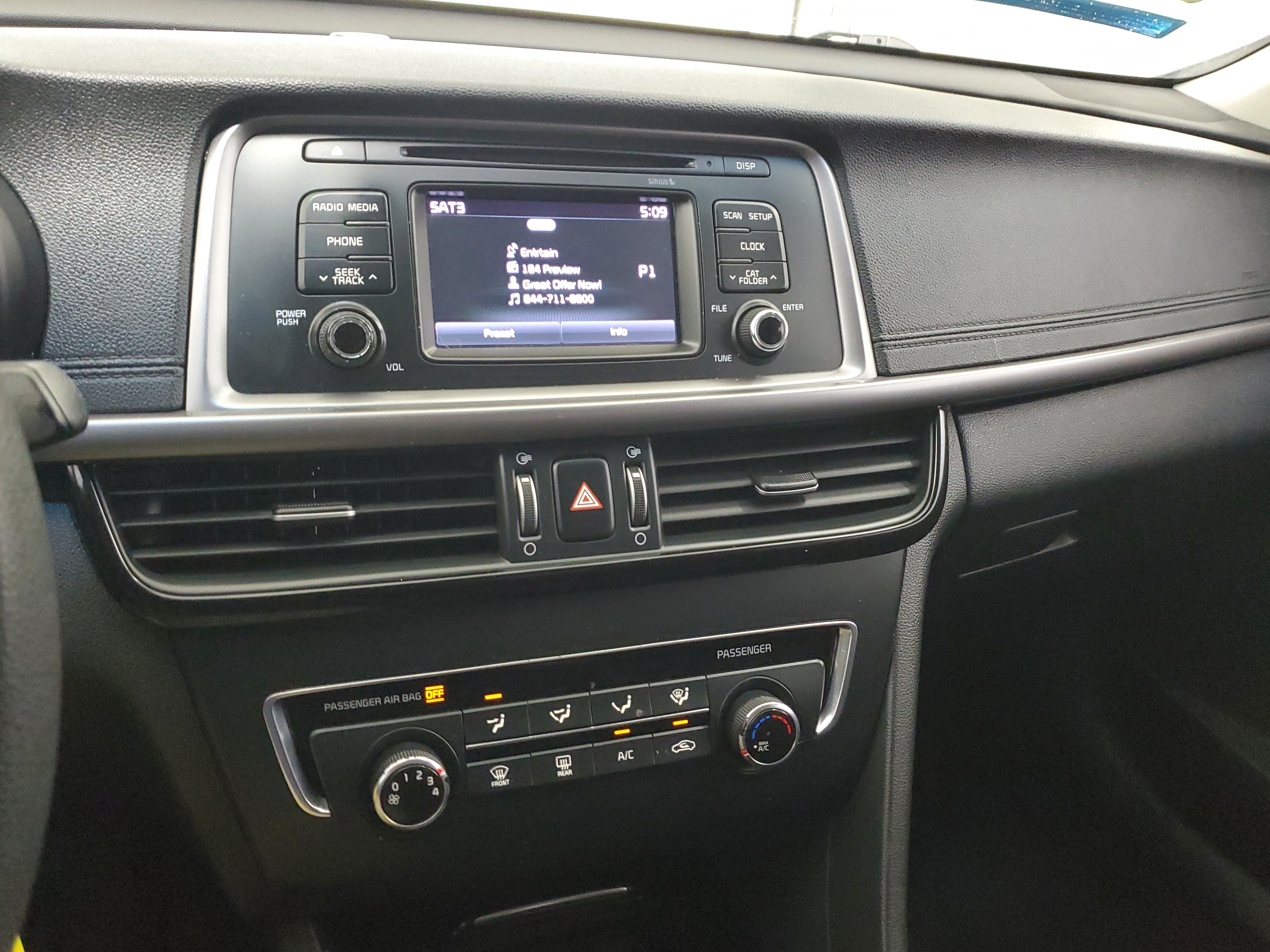 Used 2017 Kia Optima LX FWD image 26