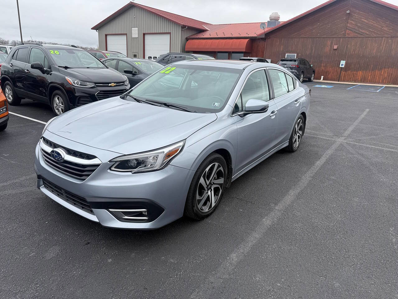 Used 2022 Subaru Legacy Limited AWD/4WD image 2
