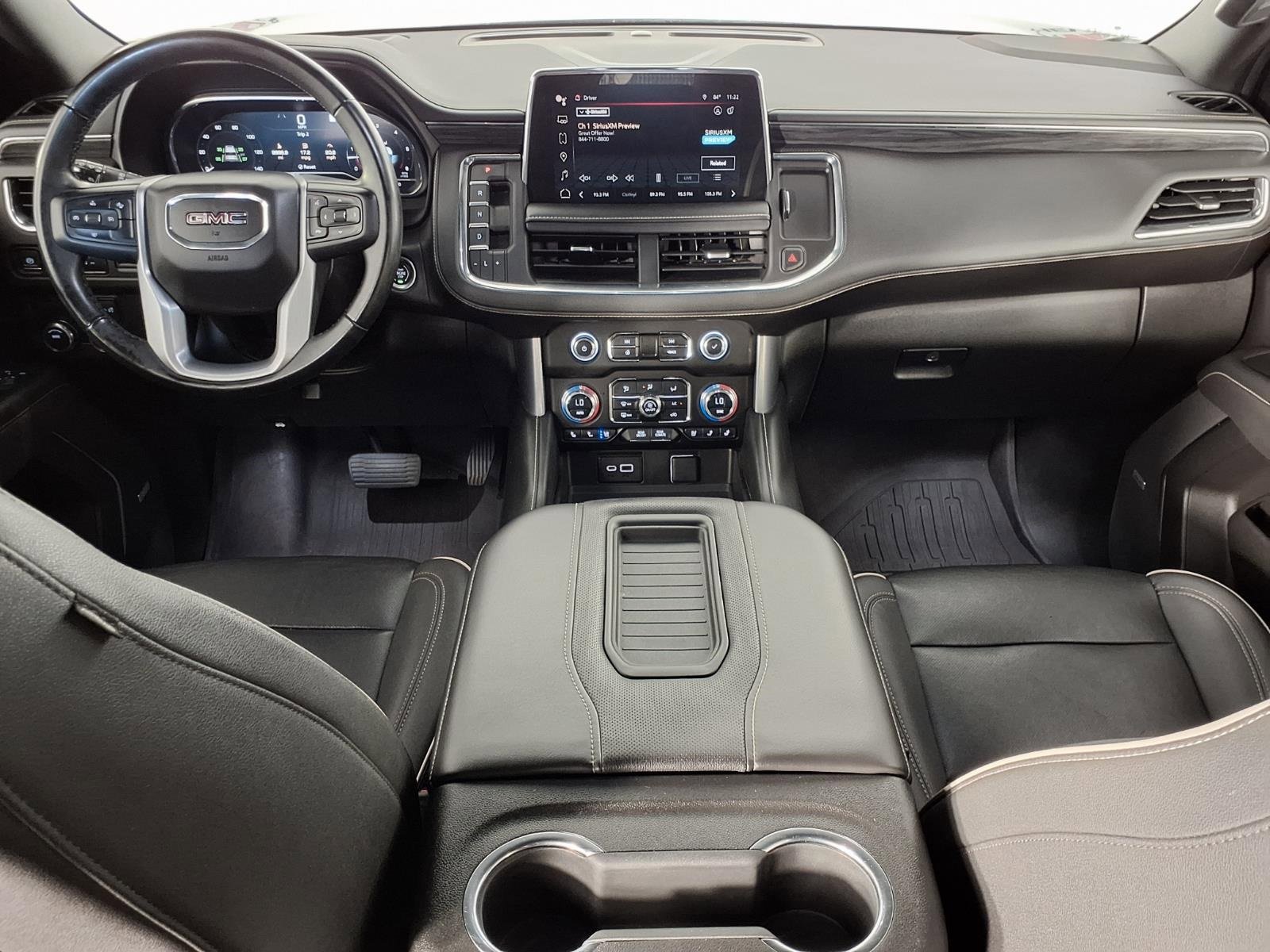 Used 2023 GMC Yukon XL SLT image 9