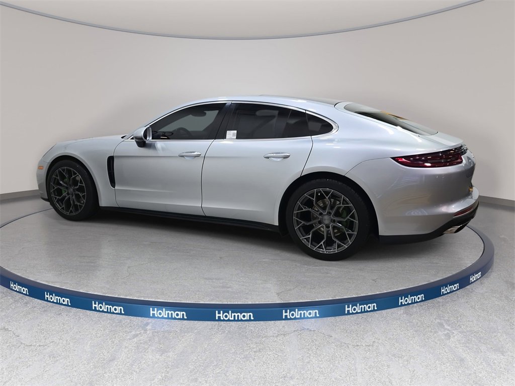 Used 2018 Porsche Panamera 4 image 9