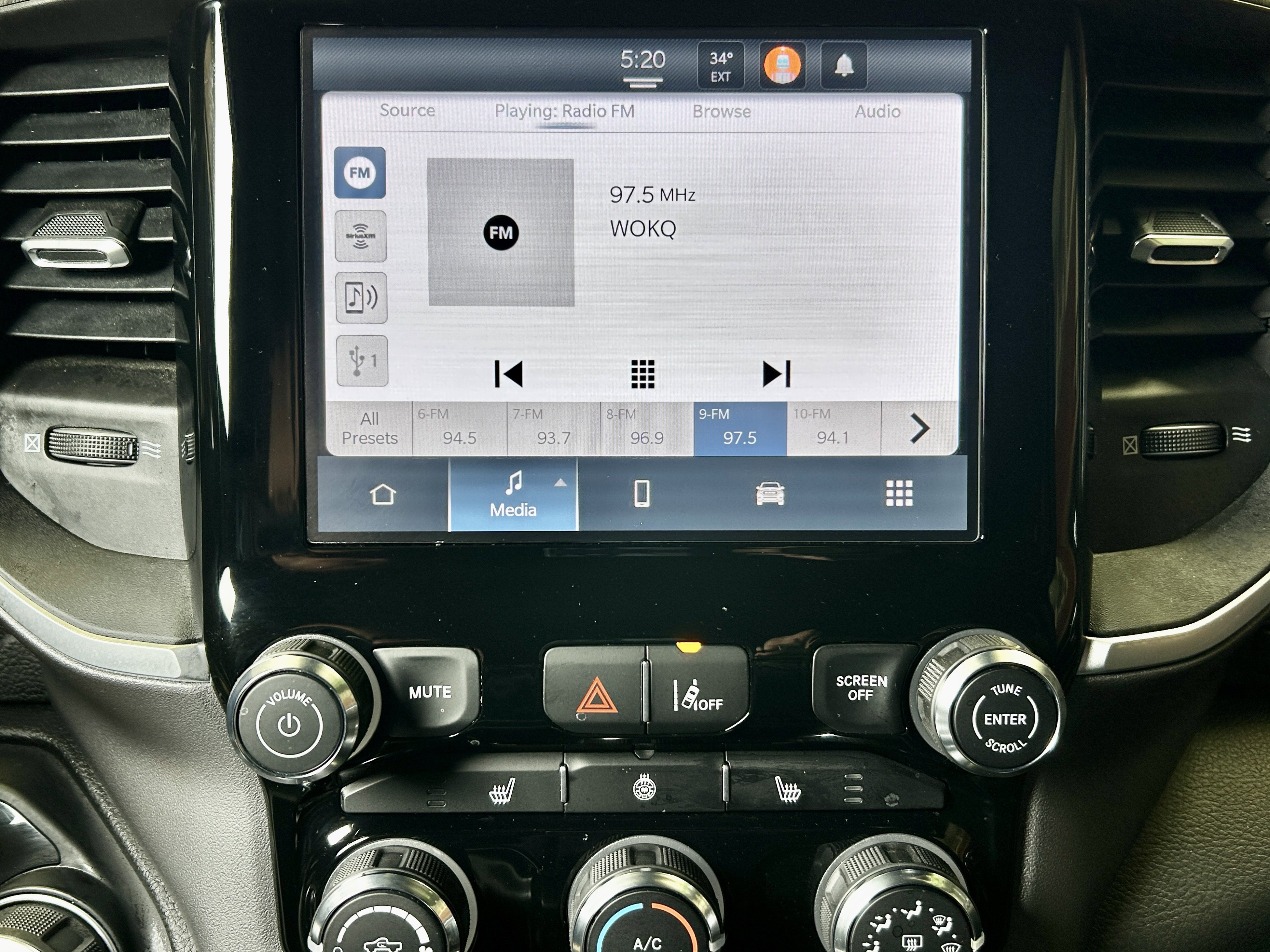 Certified 2025 RAM 1500 Big Horn AWD/4WD image 33