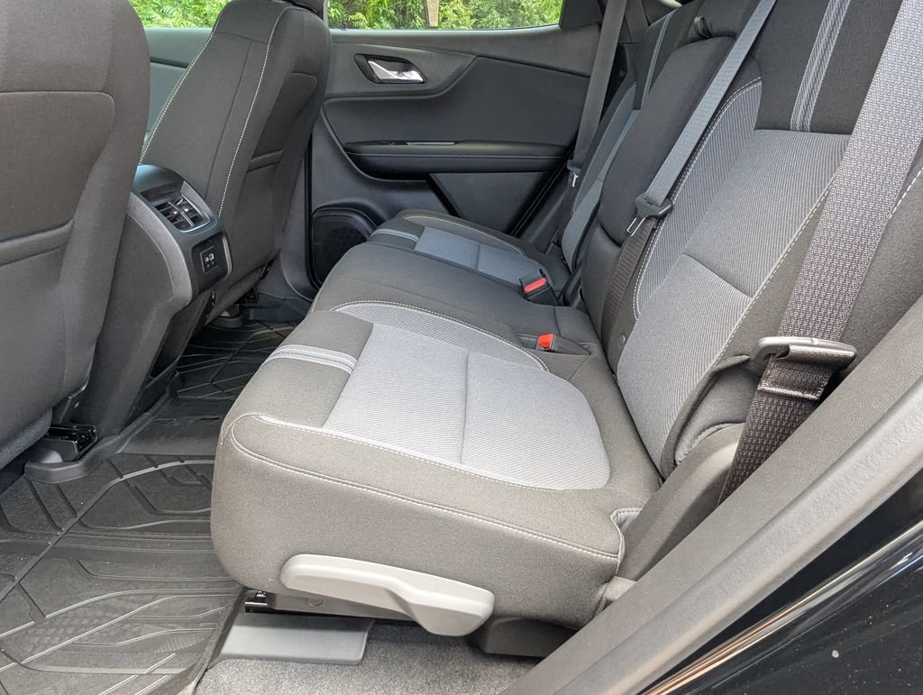 New 2026 Chevrolet Blazer LT w/ LPO, Floor Liner Package FWD image 7