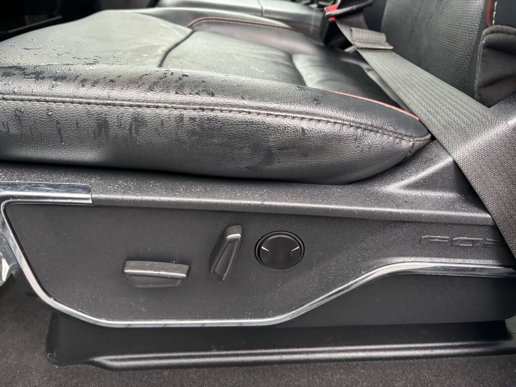 Used 2024 Ford F350 Lariat image 18