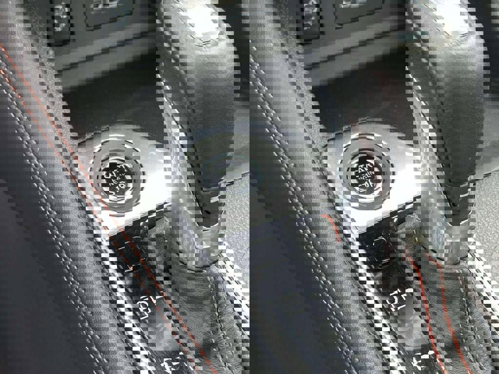 Used 2024 Nissan Sentra SR w/ SR Premium Package image 31