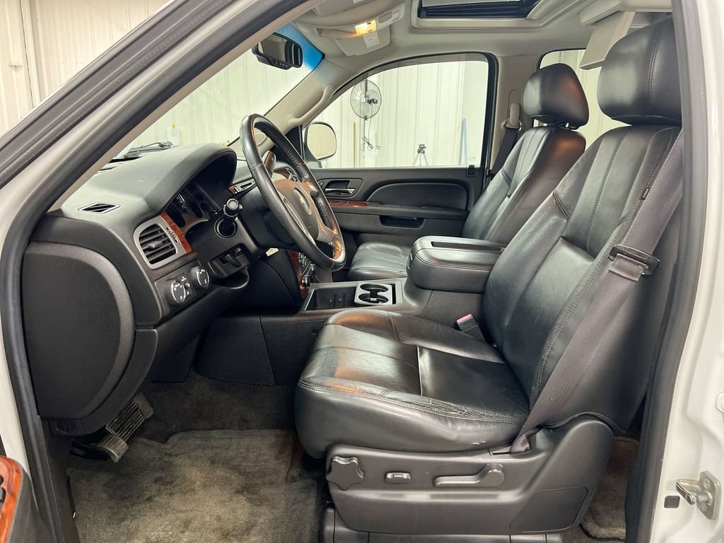 Used 2013 Chevrolet Tahoe LT AWD/4WD image 19