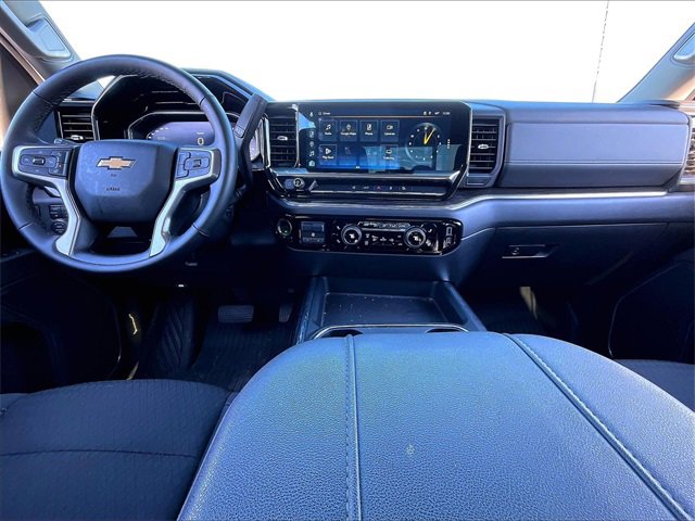 Used 2025 Chevrolet Silverado 2500 LT image 18