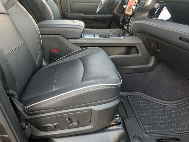 New 2026 RAM 2500 Limited image 32