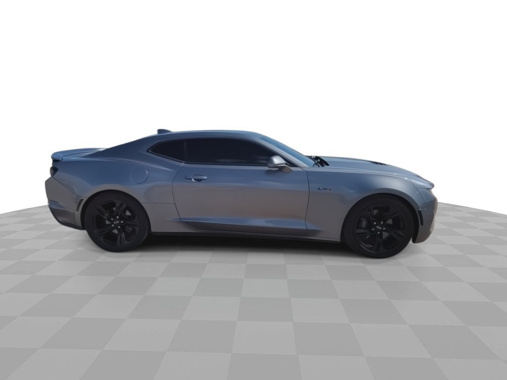 Certified 2022 Chevrolet Camaro LT RWD image 9