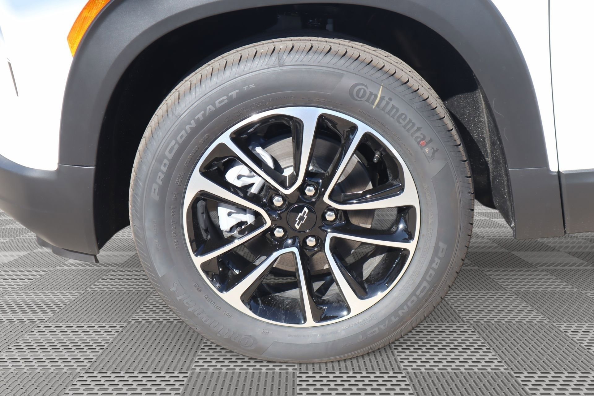 New 2026 Chevrolet TrailBlazer LT w/ LPO, Blackout Package image 18