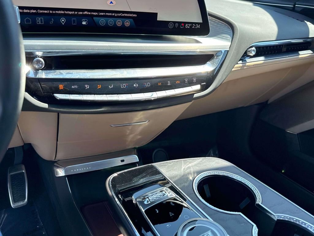 Used 2025 Cadillac Lyriq Sport w/ LPO, Red Accent Package image 9