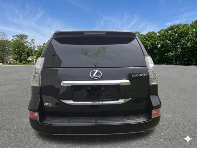 Used 2018 Lexus GX 460 Luxury AWD/4WD image 7