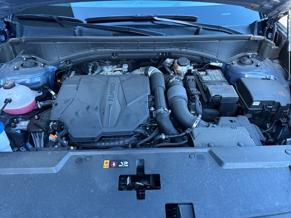 Used 2025 Hyundai Santa Fe SEL image 21