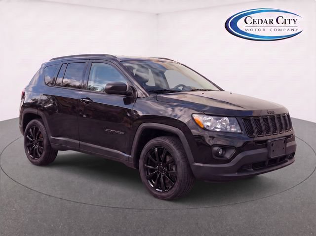 Used 2015 Jeep Compass Sport w/ Power Value Group FWD image 2