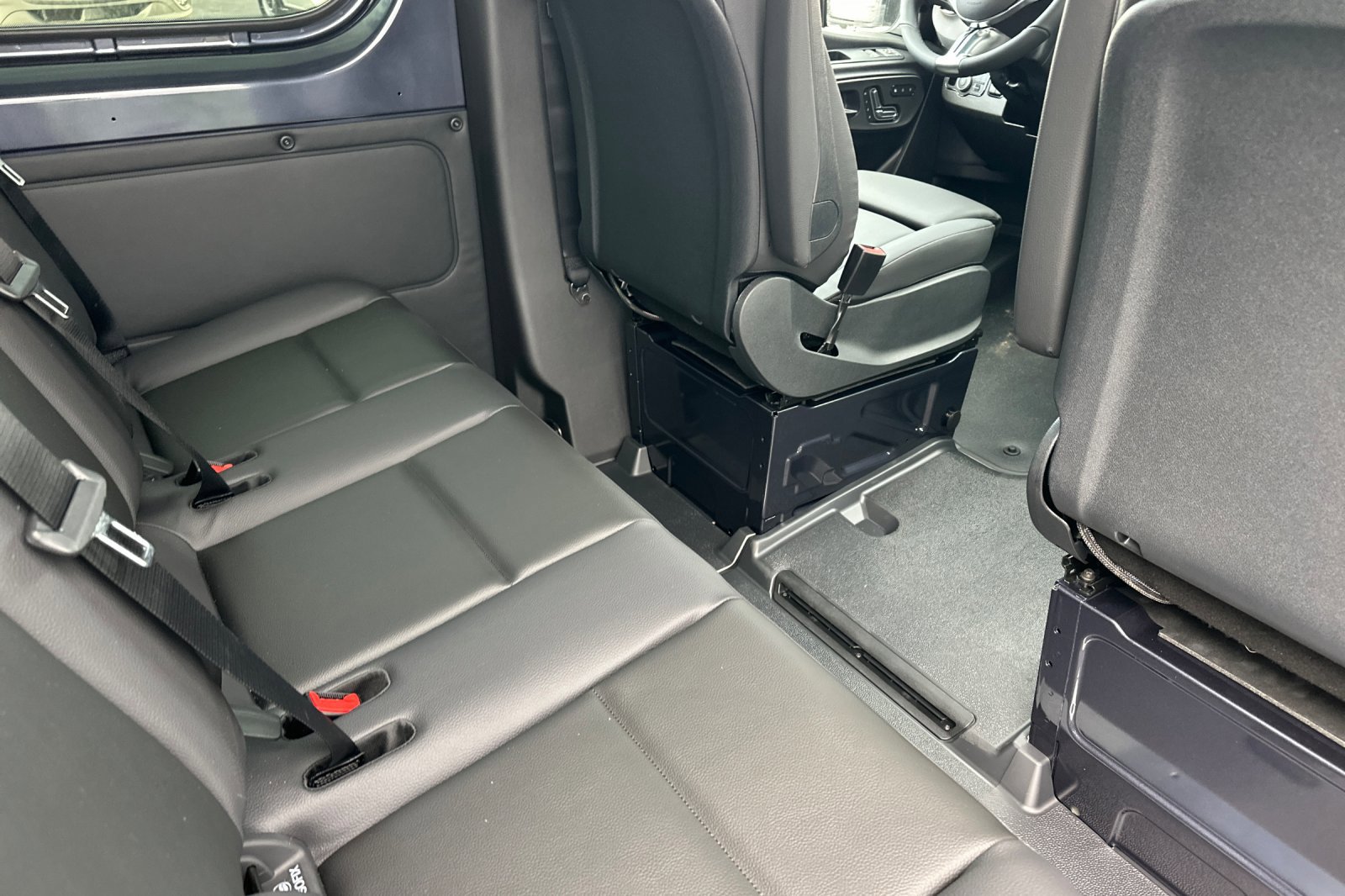 New 2026 Mercedes-Benz Sprinter 2500 image 12