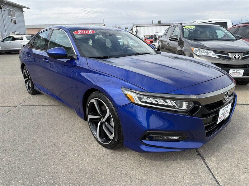 Used 2018 Honda Accord Sport image 8