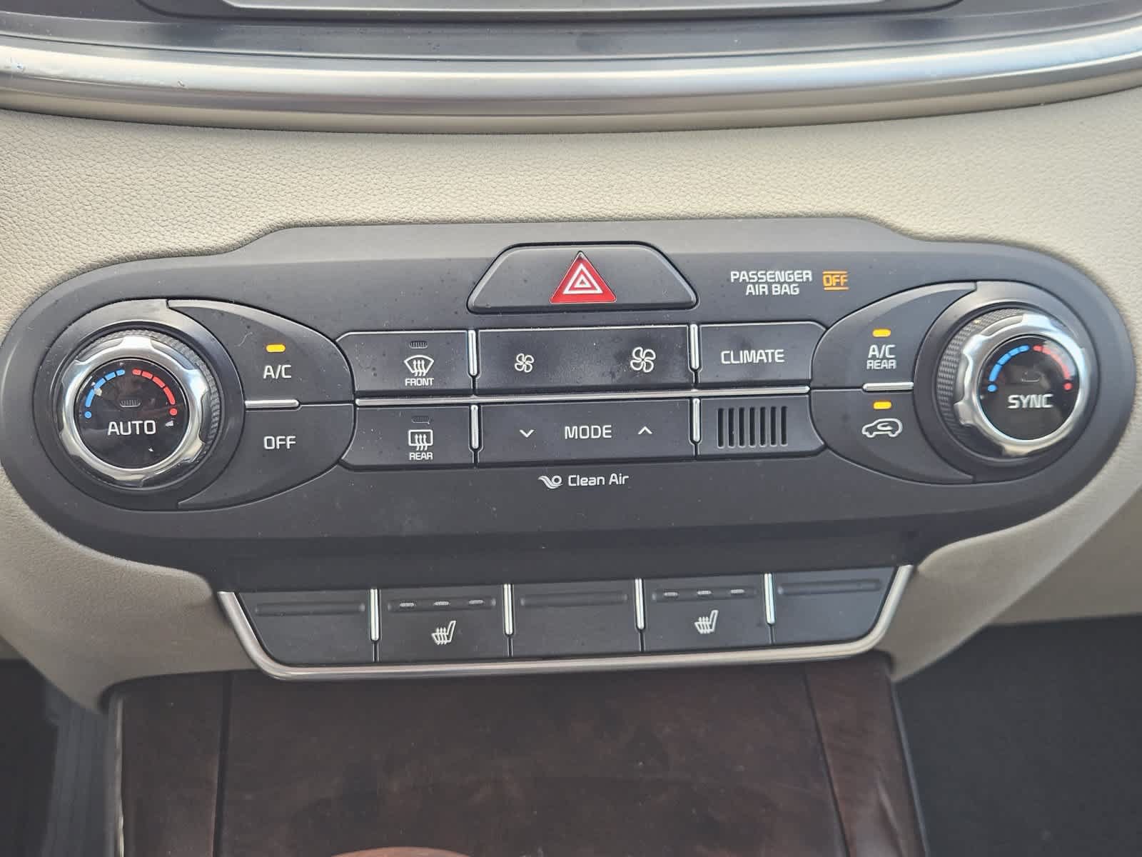 Used 2017 Kia Sorento EX FWD image 18