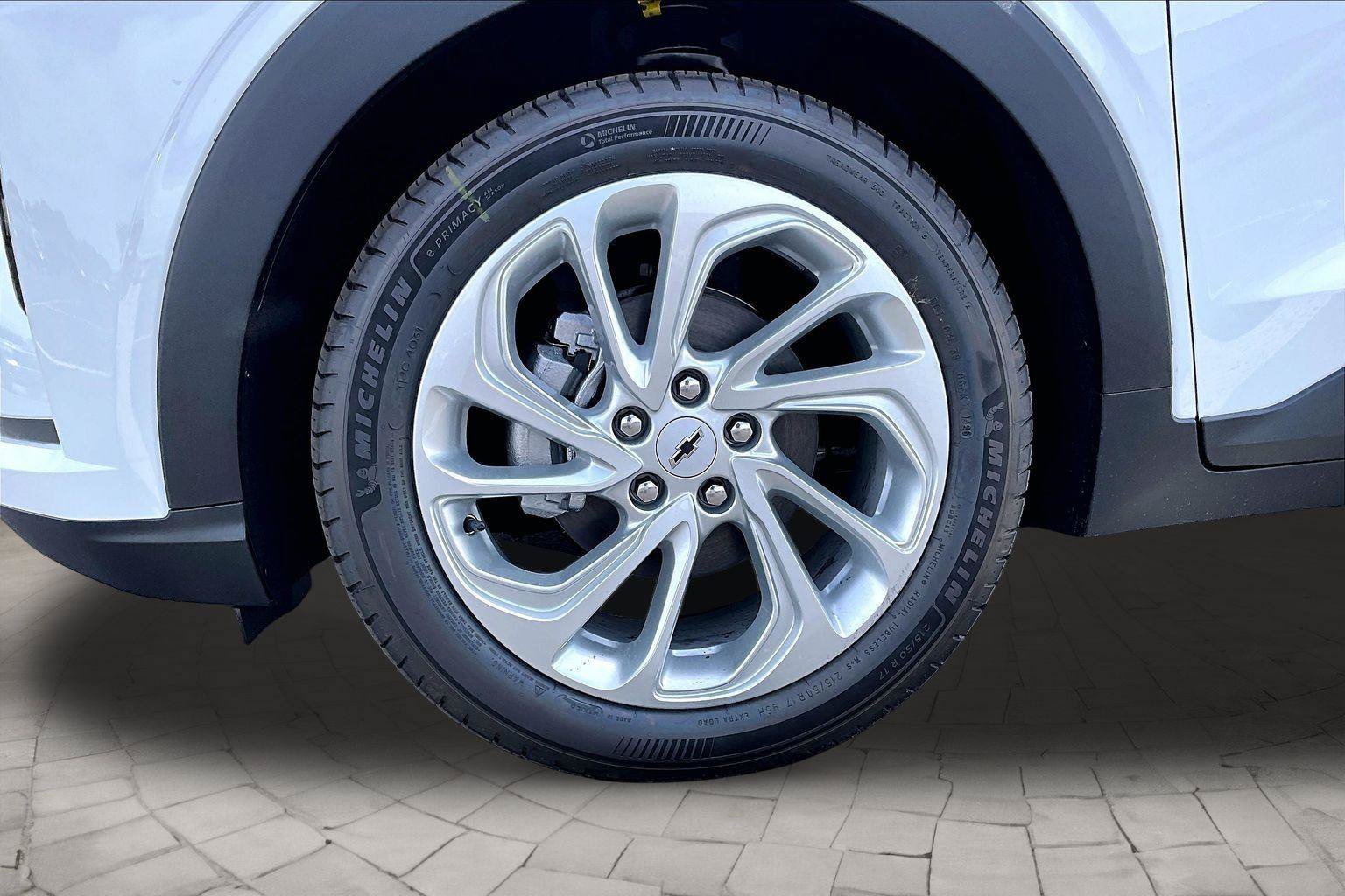 New 2027 Chevrolet Bolt LT FWD image 14