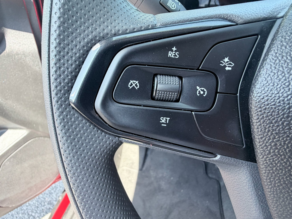 Used 2026 Chevrolet Trax LT FWD image 13