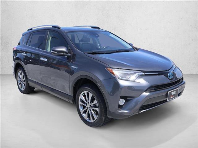 Used 2018 Toyota RAV4 Limited AWD/4WD image 3