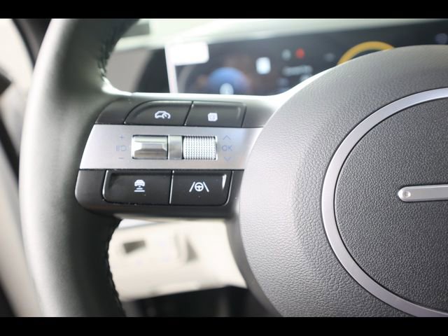 Used 2025 Hyundai Tucson Limited AWD/4WD image 24
