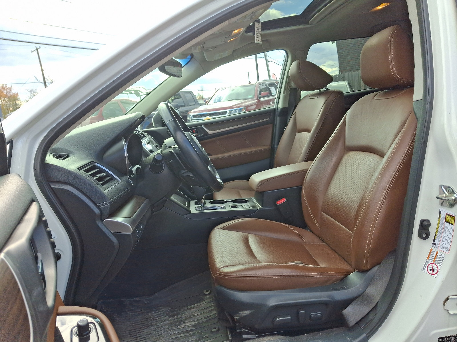 Used 2018 Subaru Outback 3.6R Touring image 13