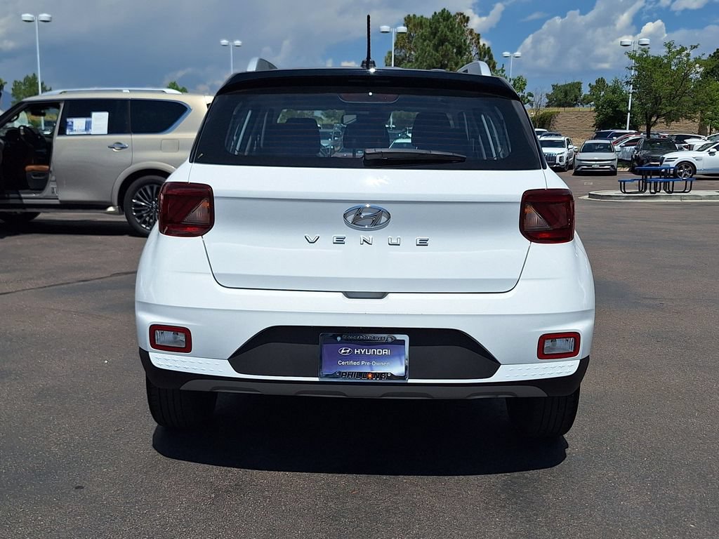 Used 2024 Hyundai Venue Limited FWD video 4