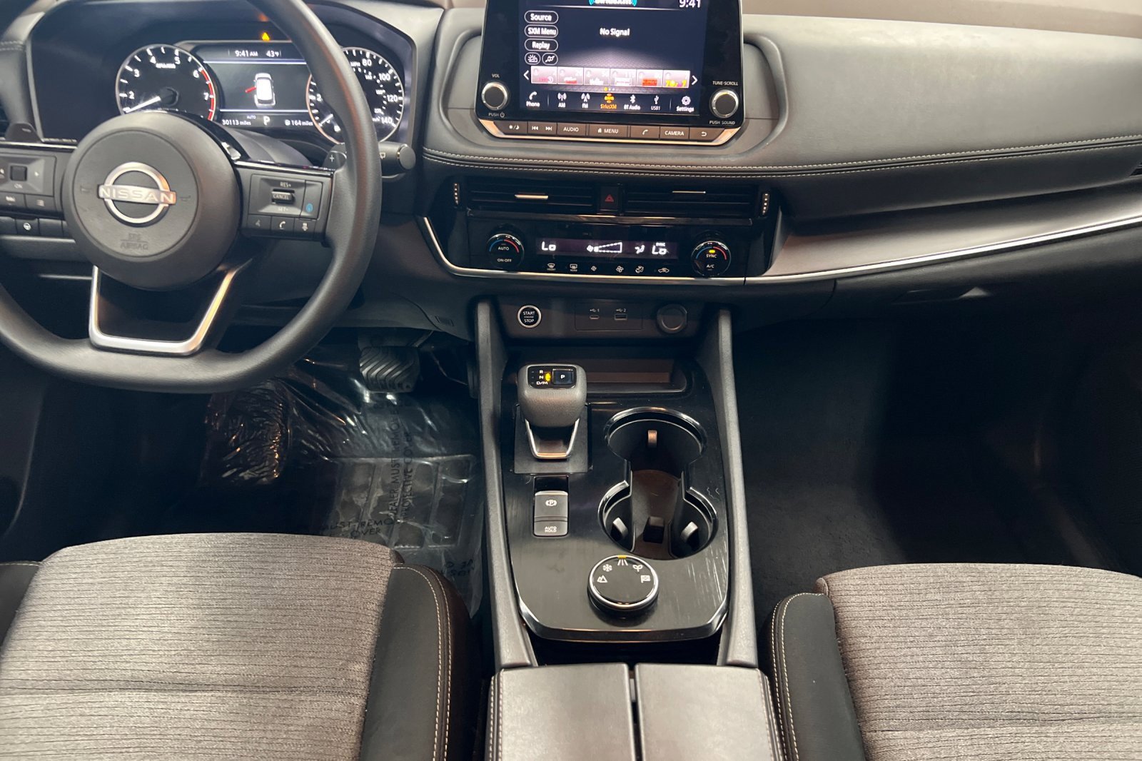 Used 2022 Nissan Rogue SV image 12